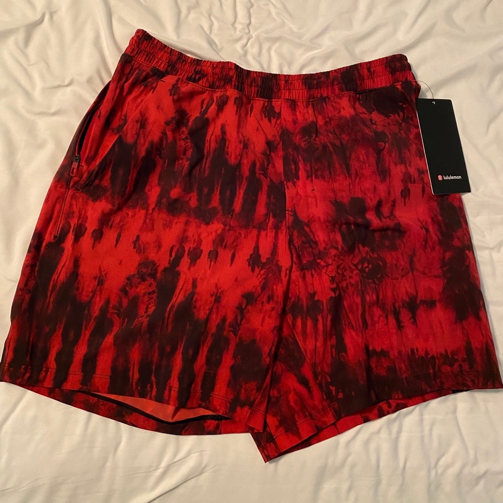 Men’s lululemon pace breaker shorts brand new